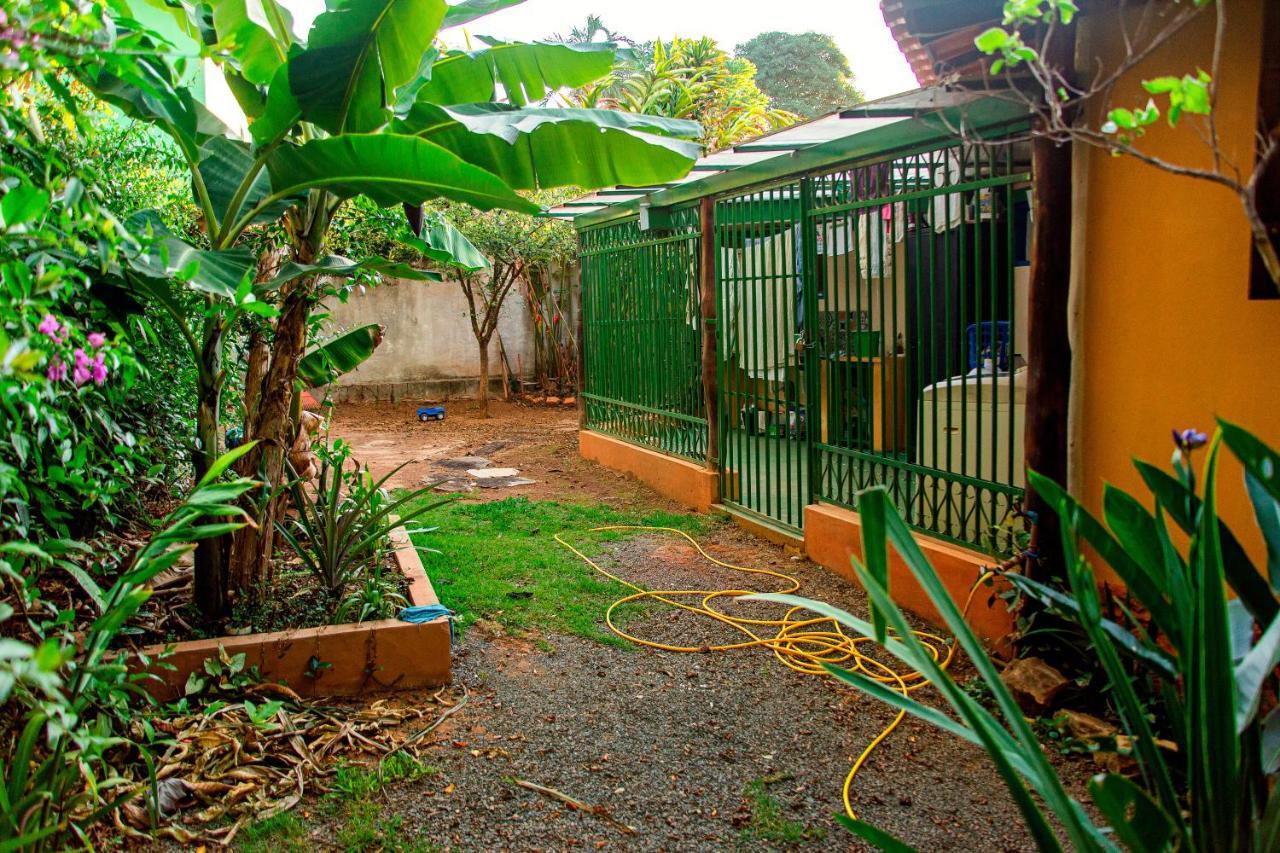 Villa Chale Ipe - Jatoba Alto Paraíso de Goiás Exterior foto